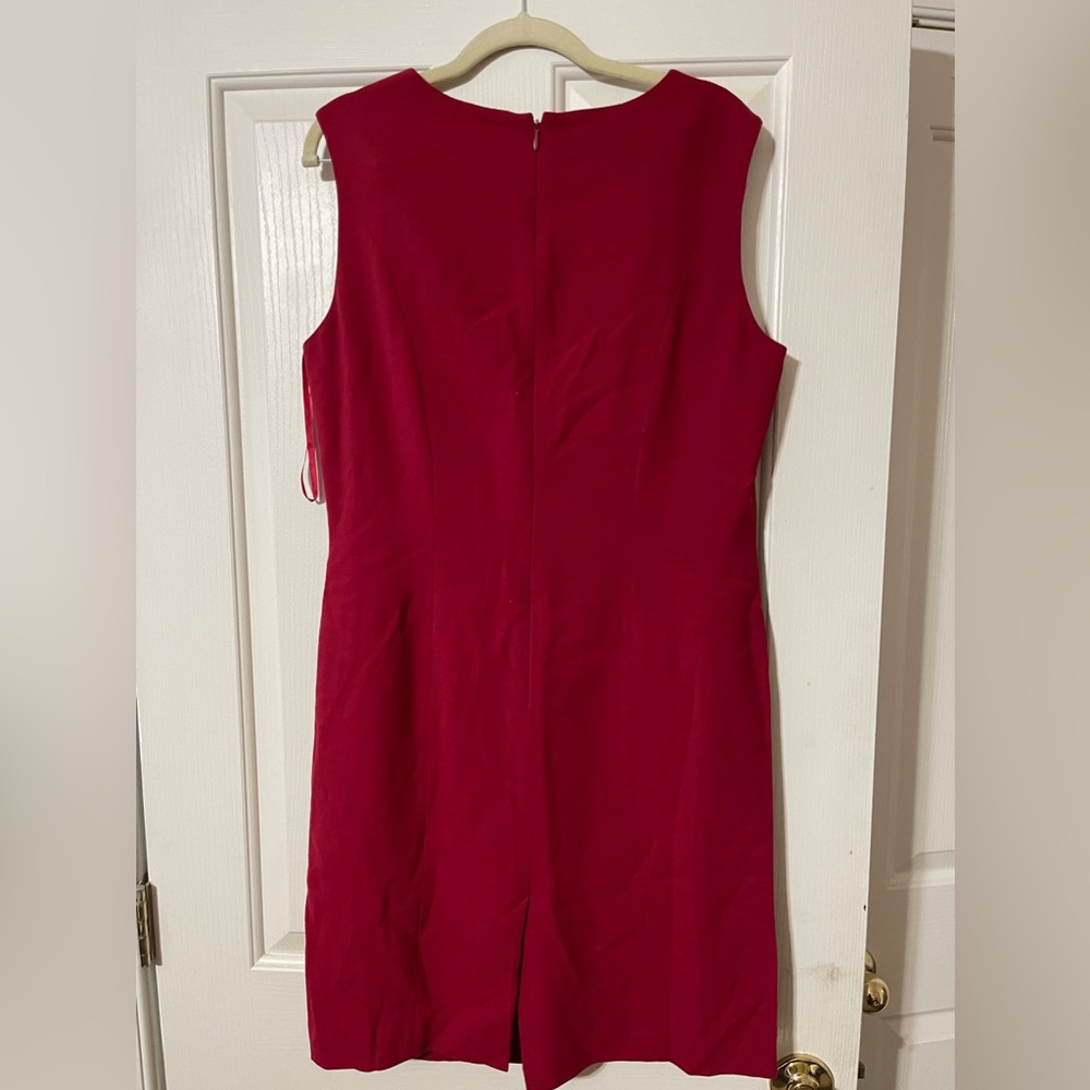 Classic burgundy shell dress.